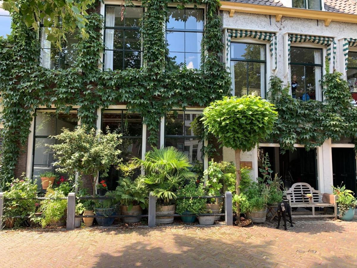 't Hart Apartment